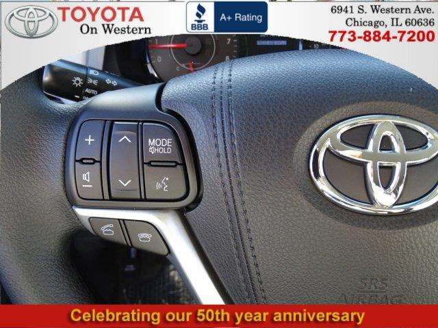 2017 Toyota Sienna LE